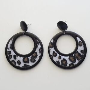Chic White and Leopard Print Hoop Earrings